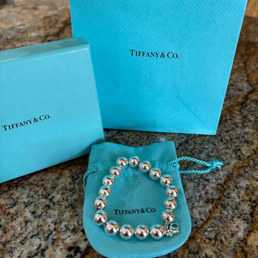 Tiffany Hardware Ball Bracelet in Silver